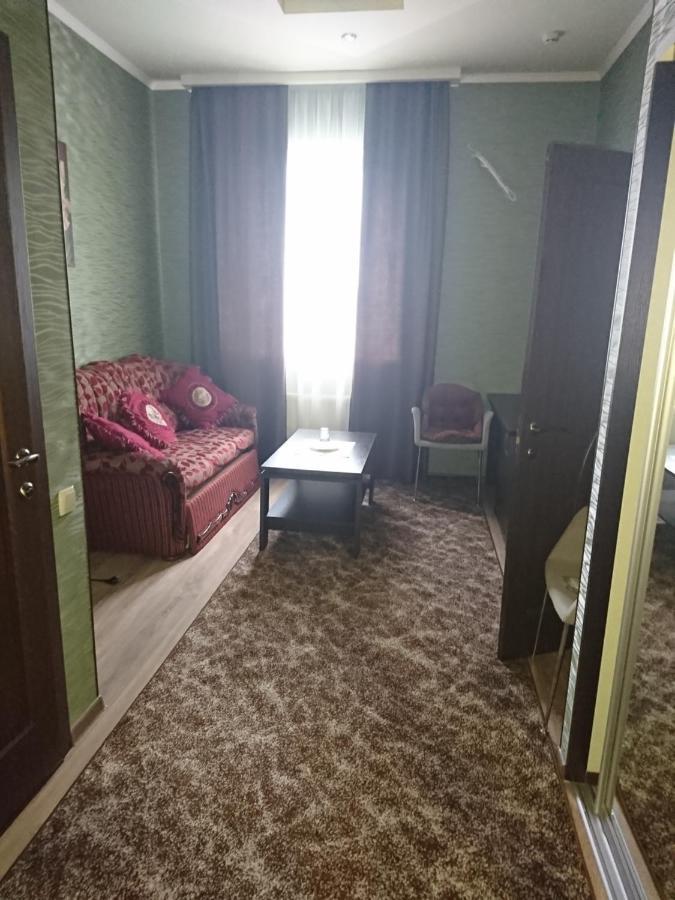 Mishel Plus Hotel Kharkiv Exterior photo